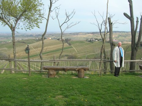 Roberto I4YFY passeggia alle falde del Monte Ghebbio