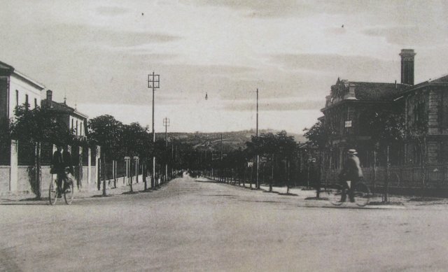 Ingresso Viale Dante anni 1930 circa