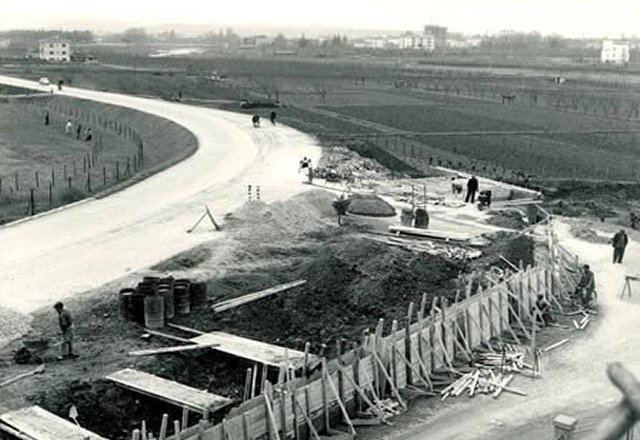 Uscita curva Rivazza fine anni 50