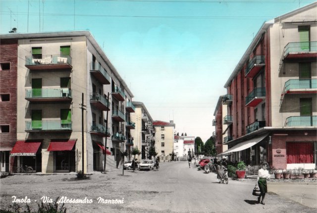 Via Manzoni anni 60 circa